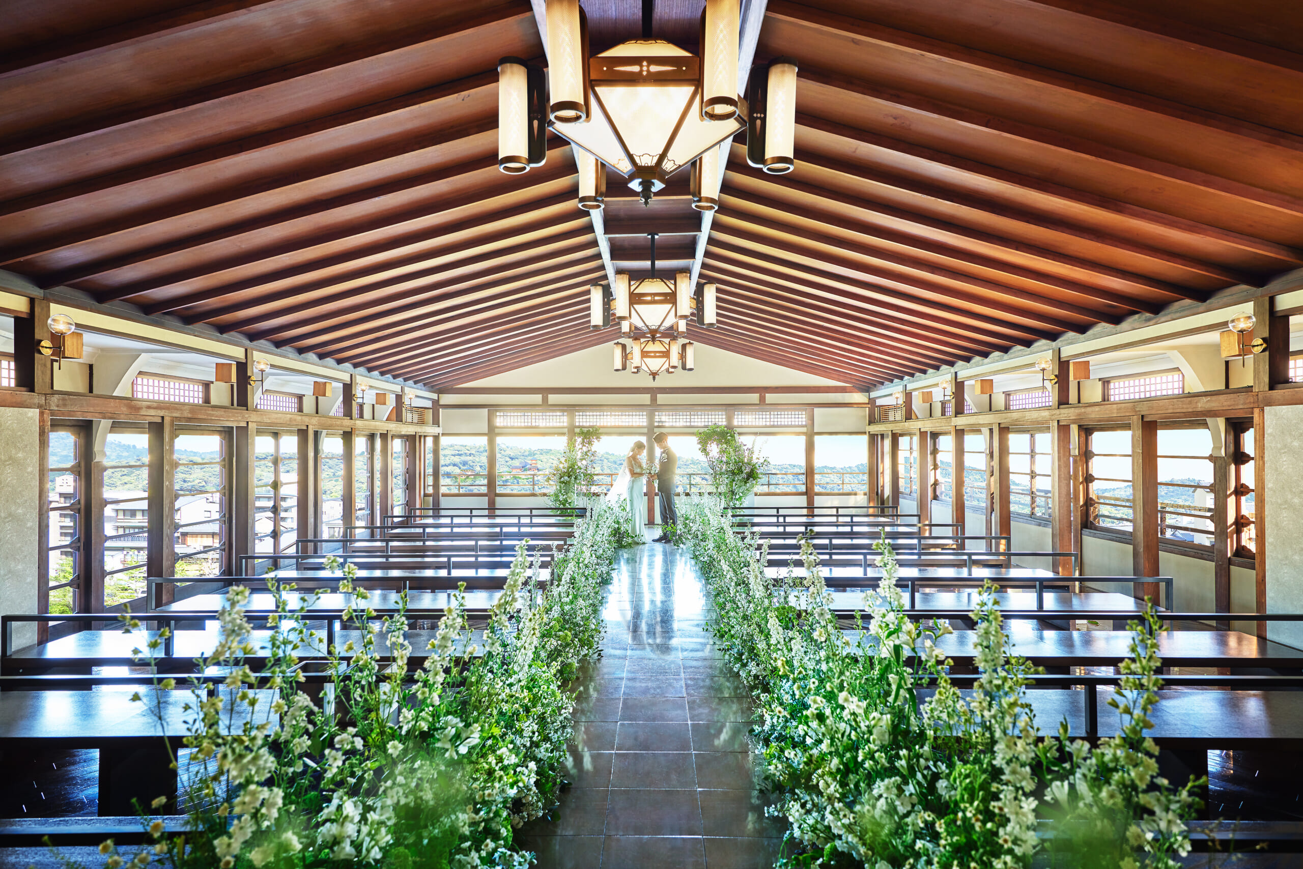 歴史的建造物で叶える結婚式!大阪・京都・神戸のオススメ会場紹介!|レトロ婚プロデュース