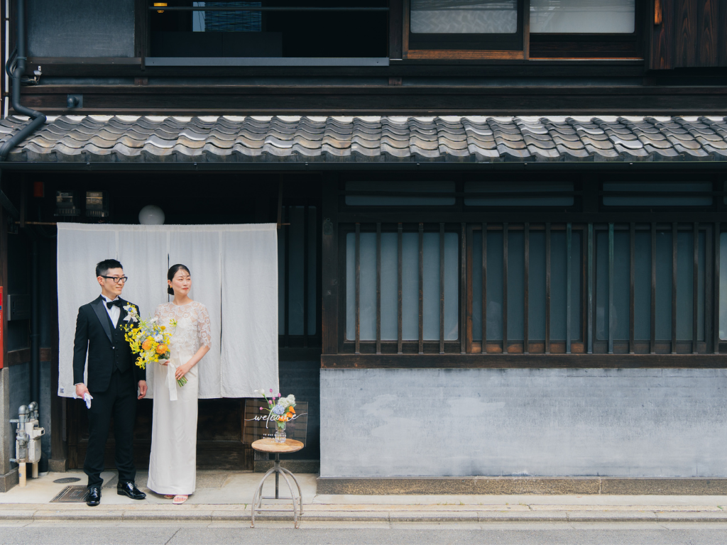 京都もやし町家で1日1組限定貸切り・持込自由のオリジナルウエディングをプロデュース｜レトロ婚