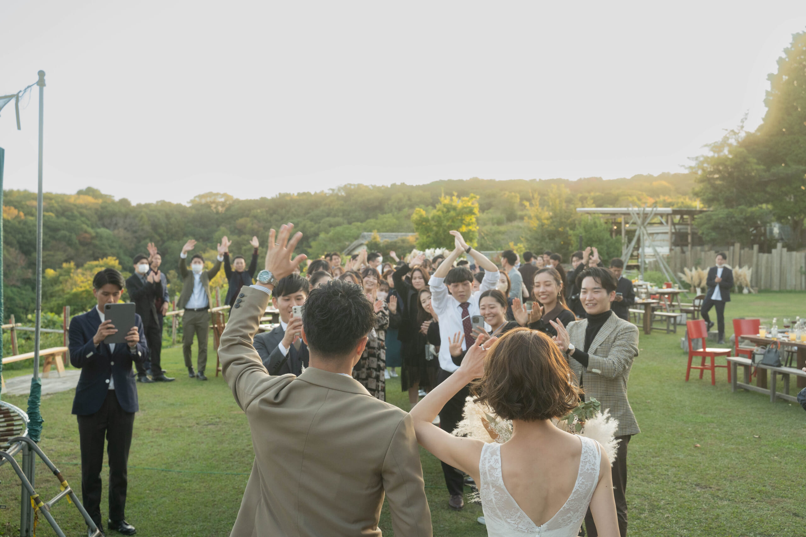 淡路島のオリジナル結婚式「菜音（ザイオン）キャンプ淡路島」でオリジナルウエディング｜レトロ婚プロデュース