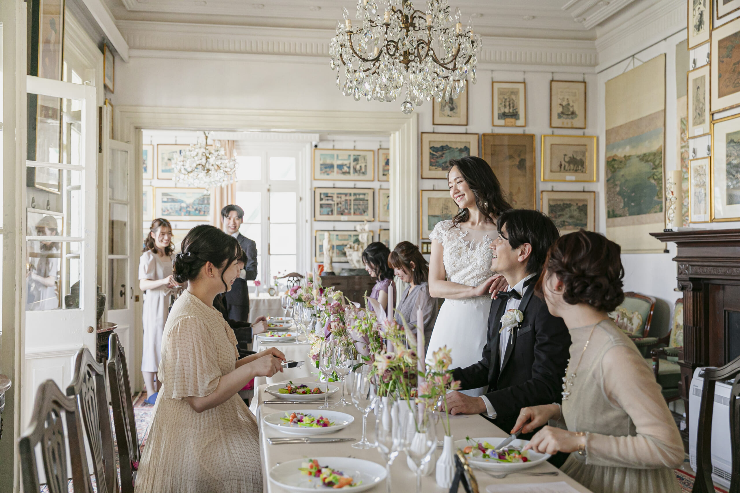 アンティークな結婚式の魅力とは？大阪・神戸の結婚式場3選！｜レトロ婚プロデュース