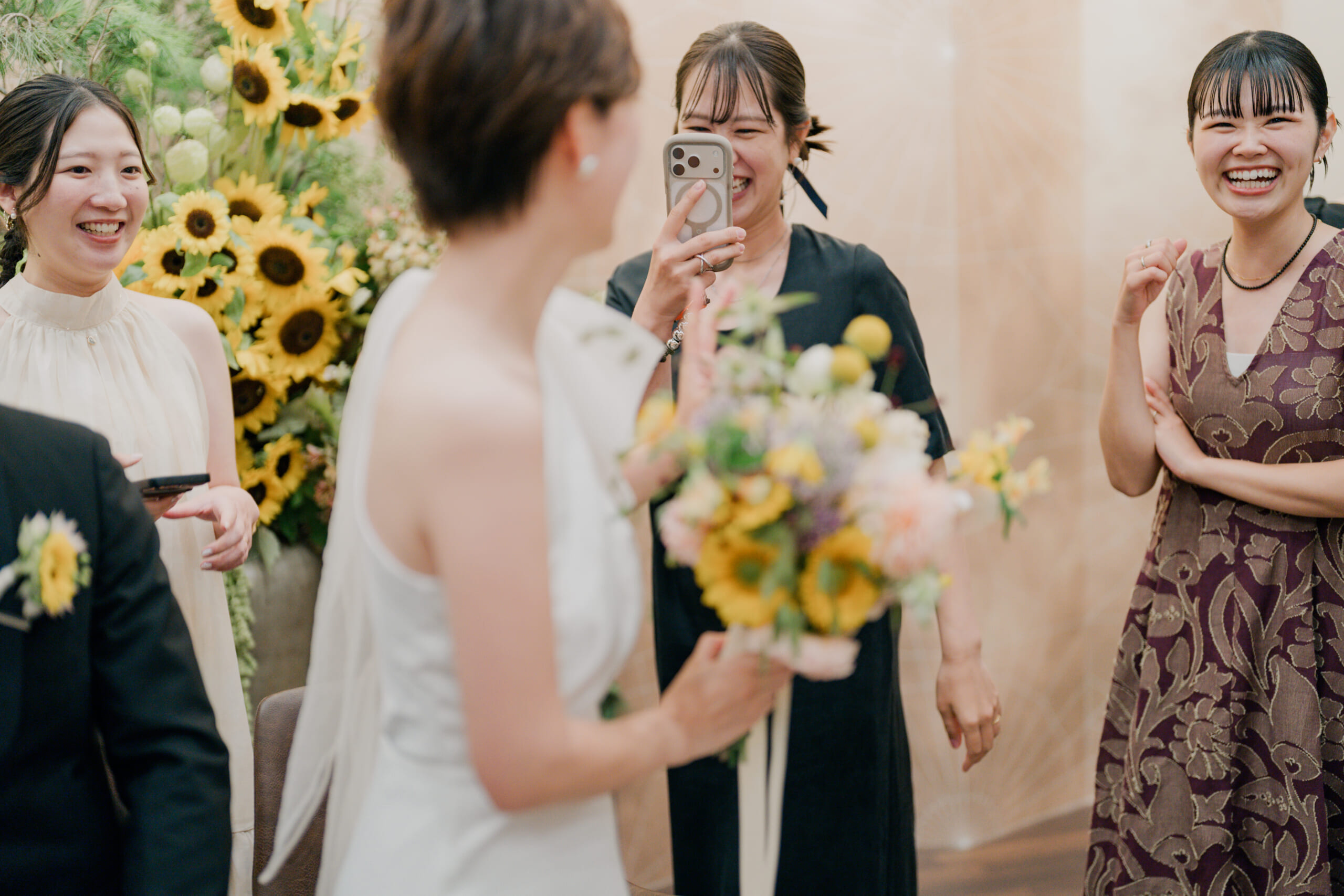 京都「FUNATSURU KYOTO KAMOGAWA RESORT」の結婚式レポート|レトロ婚プロデュース