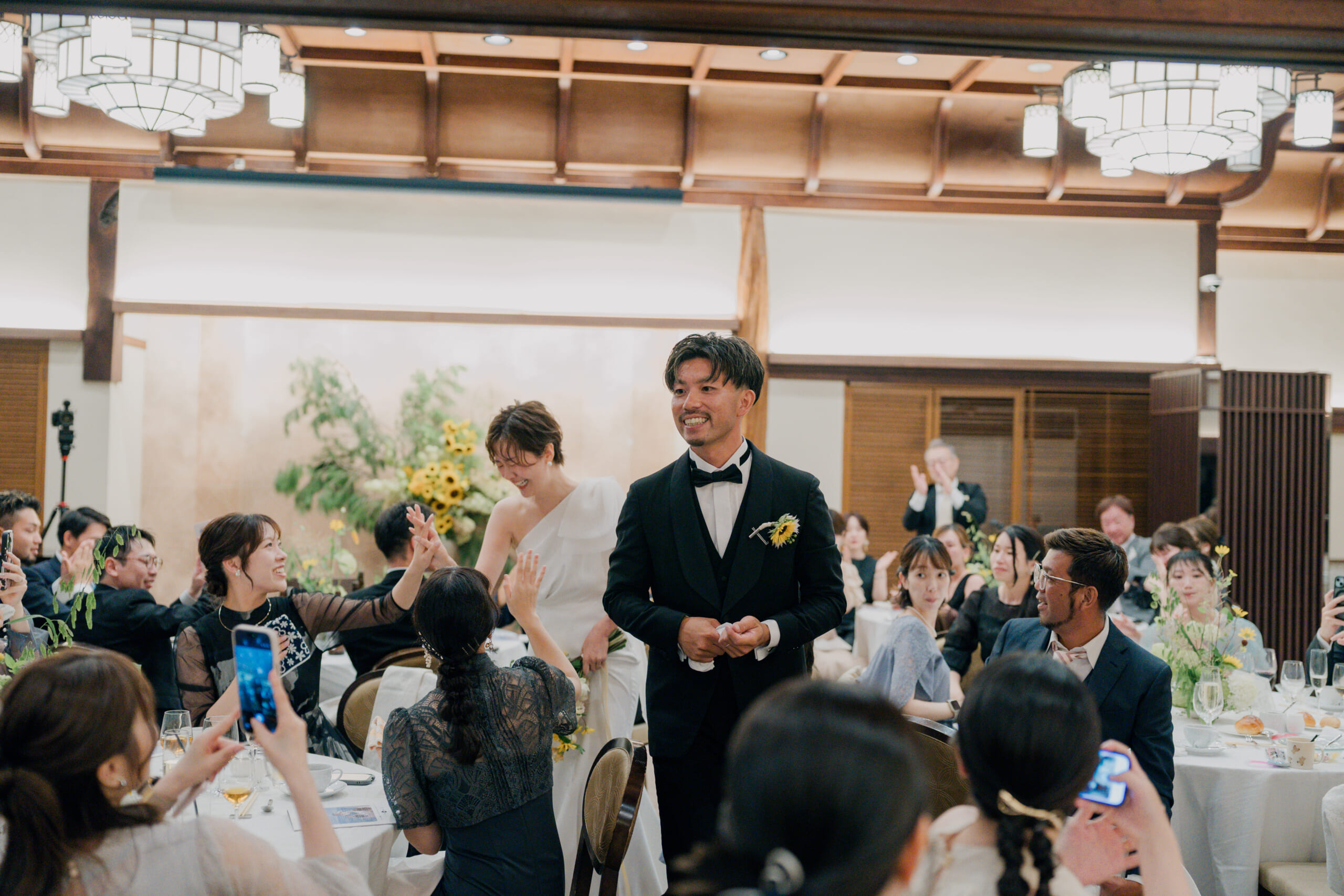 京都「FUNATSURU KYOTO KAMOGAWA RESORT」の結婚式レポート|レトロ婚プロデュース